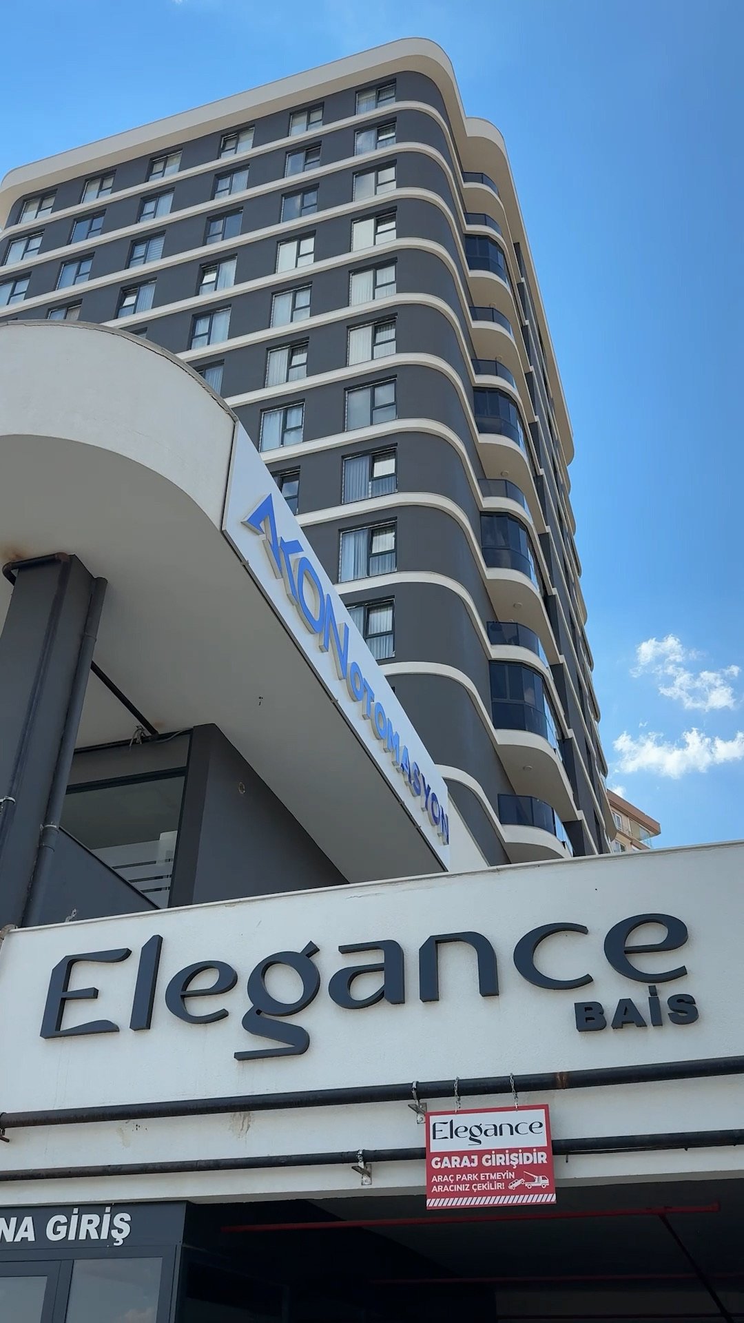Elegance Meydan